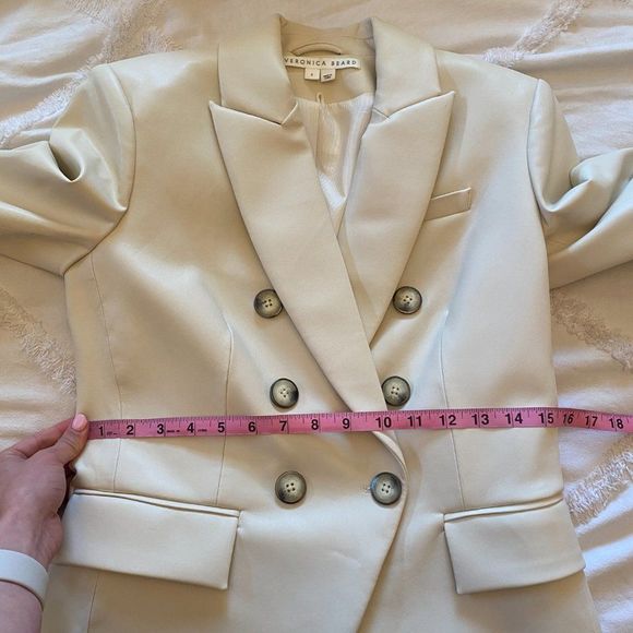 Veronica Beard Miller Dickey Faux Leather Jacket Blazer in Ecru - Size 2 - Picture 13 of 16
